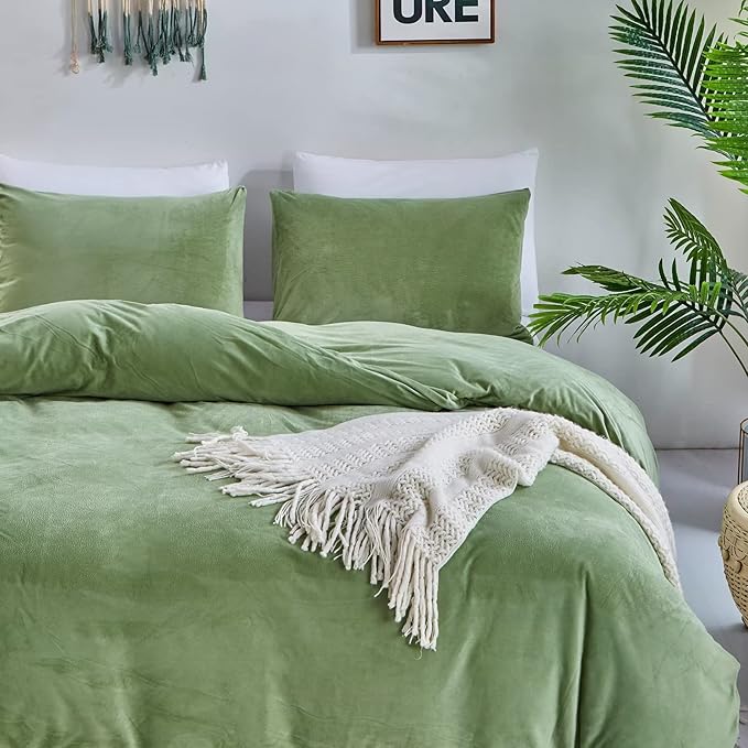 Houseri Sage Green Velvet Duvet Cover Queen Size - Light Green Fluffy Comforter Cover Full Size - Warm Micromink Sherpa Bedding Set