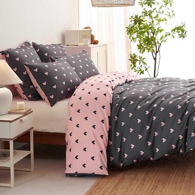 Heart Duvet Cover Queen Size Grey Pink Love Print Bedding Set Cute Hearted-Shaped Breathable Durable Soft Reversible Comforter Cover