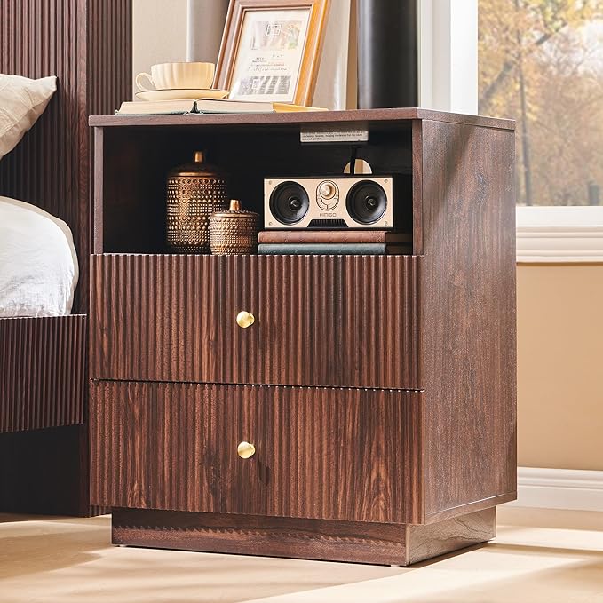 Fluted Night Stand with Charging Station, 21.65" Nightstand with 2 Drawer, 2 Drawer Dresser for Bedroom, Morden End Table Chests of Drawers Bedside Table for Bedroom, Living Room,Brown