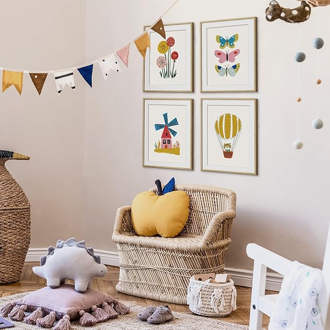 VONTP Kids Classroom Wall Art Decor, Eclectic Retro Floral Hot Air Balloon Butterfly Nursery Prints Poster Wall Decorations for Kids Room Bedroom Playroom Classroom, 8x10 Inch Set of 4 (Unframed)