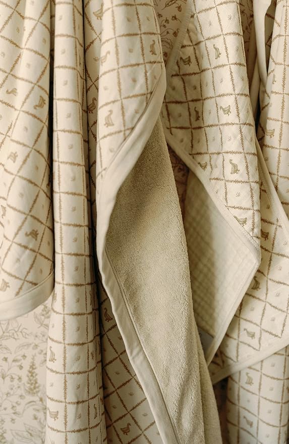 Oilo Baby Blanket, Luxury Soft Plush Chenille Backing & Turkish Cotton Jersey Print, Double Layered, 30" x 40", Rolled Jersey Edge Trim, Machine Washable, Perfect for Infant or Toddlers (Duck)
