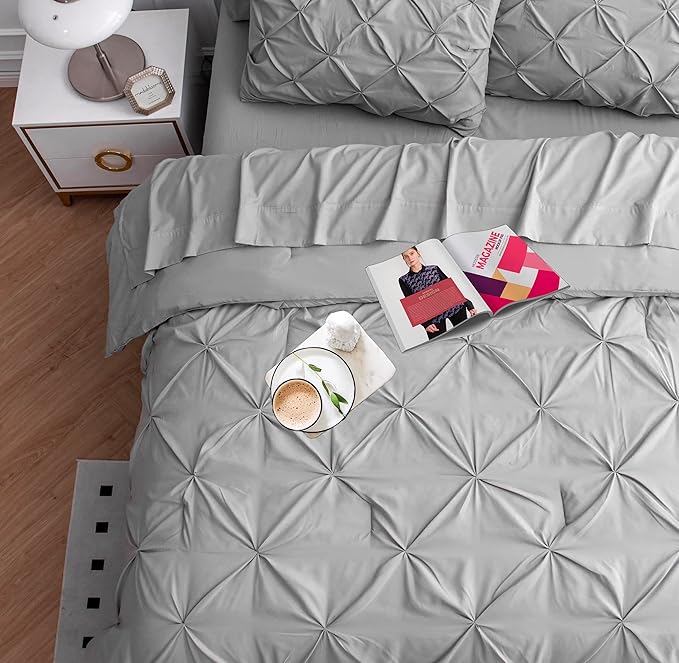 LANE LINEN 7 Piece Queen Comforter Set with Sheets, Pintuck Bedding, Soft Bed in a Bag, Pinch Pleated, Fluffy Queen Bedding Set with Pillowcases & Shams - Silver