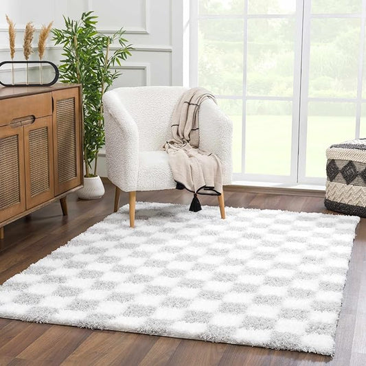 BoutiqueRugs Atira Gray Checkered Shag Area Rug - Light Gray, Cream - 18" x 18" Sample