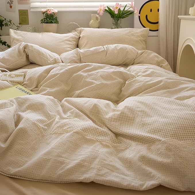 LifeTB Tan Gingham Duvet Cover Queen 3 Pieces Romantic Lace Duvet Cover Vintage Plaid Checkered Comforter Cover with 2 Pillowcases Soft Microfiber Beige Tan Grid Farmhouse Plaid Bedding Set