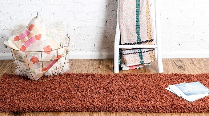 Unique Loom Solid Shag Collection Area Rug (2' 2" x 6' 5" Runner, Terracotta)