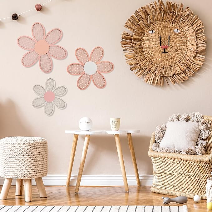 Maitys 3 Pieces Boho Daisy Wall Decor Natural Rattan Flower Wall Hanging Art Wooden Boho Art Nursery Flowers Farmhouse Hanging Decor for Home Office Nursery(Rustic Color)