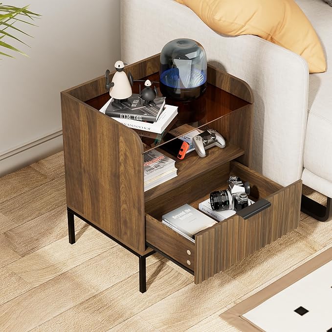 Mid Century Modern Nightstand with Charging Station, Fluted Night Stand, Bedside Table with Glass Top & Metal Legs, Wood End Table for Bedroom, Living Room (Walnut)