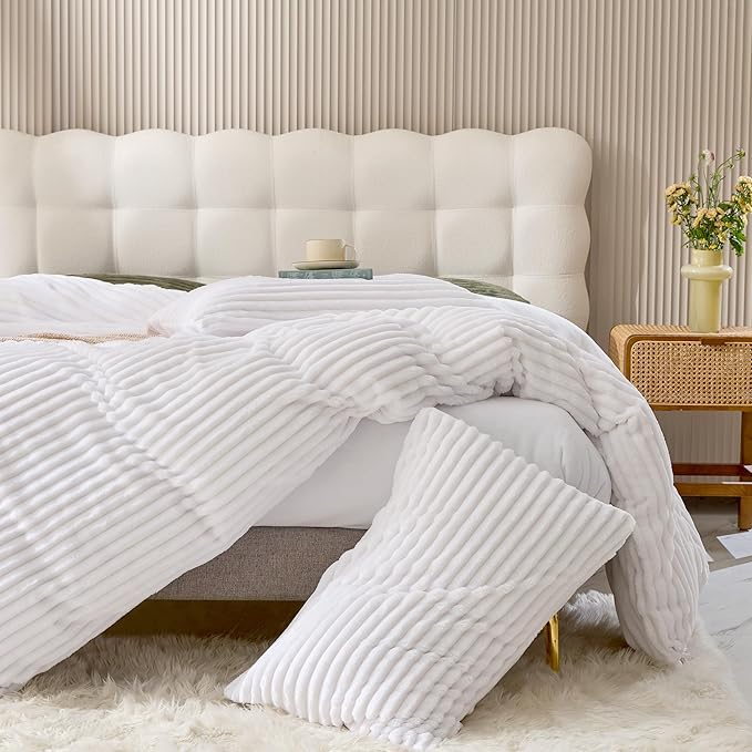 JELLYMONI Plush Duvet Cover Set - Queen Size Pure White Striped Fluffy Comforter Cover 3pcs Bedding Set Luxury Ultra Soft Faux Fur Duvet Cover with Zipper and 2 Pillowcases (NO Comforter)