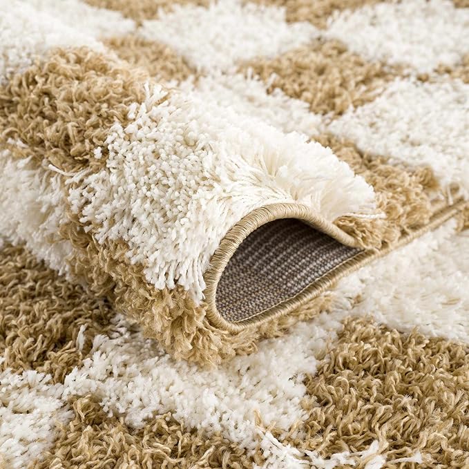 BoutiqueRugs Atira Modern Checkered Shag Rug - High Pile Fluffy Shaggy Carpet for Hallway, Nursery, Playroom, Girls Boys Room - Yellow, Cream, White, Mustard - 2'7" x 10' (2x10)