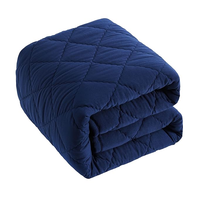 BEDSUM 100% Brushed Microfiber Down Alternative Toddler Comforter, Ultra Soft Lightweight and Warm Breathable Crib Quilted Blanket for Nursery Stroller Bed, 39x47 Inches, Navy Blue