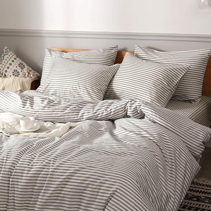 JELLYMONI Duvet Cover, 100% Natural Cotton, Printed Comforter Cover with Zipper Closure and Corner Ties (Oversized King Plus 128×120 Inch, White Duvet Cover Set with Grey Stripes Pattern)