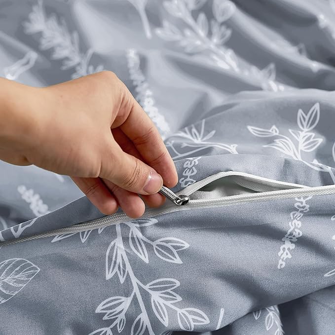 MUXHOMO Duvet Cover Queen Size, Reversible Floral Grey Duvet Cover Set with Zipper Closure, 3 Pieces Botanical Patterns Soft Microfiber Bedding Set with 4 Ties (90"x90", 2 Pillow Cases)