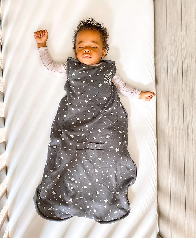 Woolino Merino Wool and Organic Cotton Ultimate Sleep Sack - 4 Season - Two-Way Zipper Adjustable Sleeping Bag - Universal Size Sleep Sack for Baby (2-24 Months) - Star Gray
