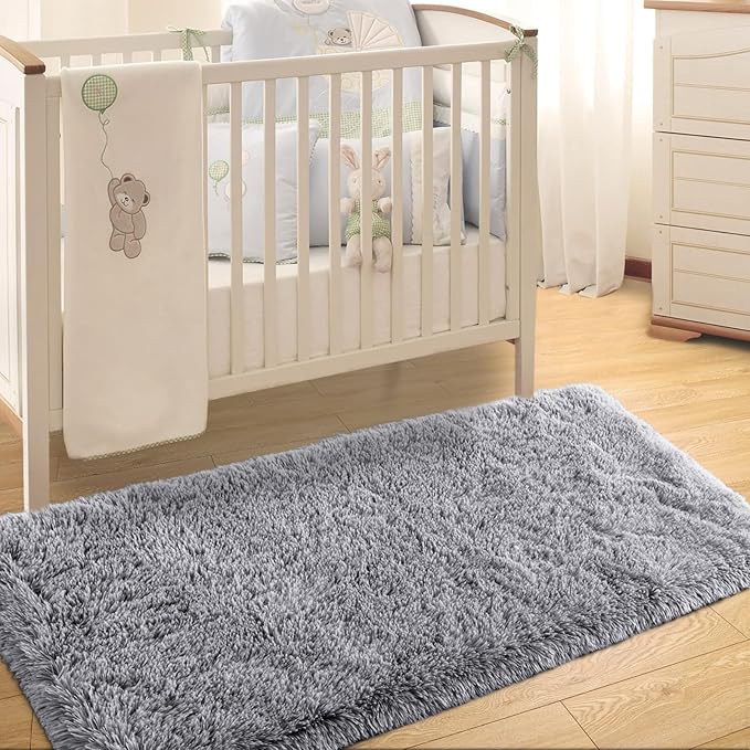 Merelax Fluffy Shaggy Small Area Rug, Grey 2x4 Runner Rugs for Bedside Christmas Home Decor, Mini Fuzzy Plush Throw Rug, Soft Non-Slip Entryway Gray Shag Catpet for Livingroom Holiday Aesthetic