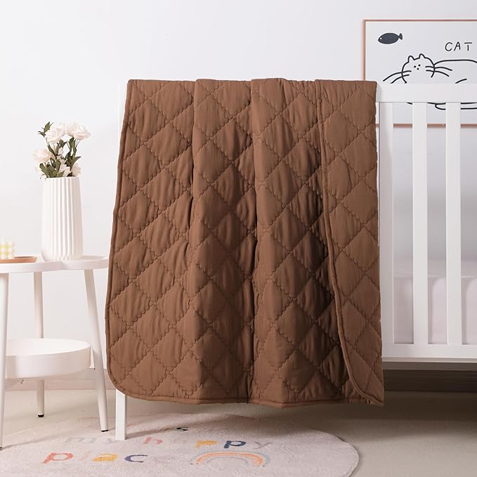FLXXIE Machine Washable Microfiber Down Alternative Toddler Comforter, Super Soft and Lightweight Kids Crib Quilted Blanket for Stroller, Travel, 39x47 Inches, Coffee