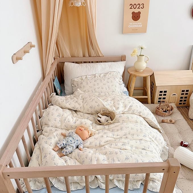 AOJIM Baby Muslin Duvet Cover with cat Patterns, 100% Cotton Toddler Comforter Cover 1 Piece 59X79 inch, Ruffled Design 2-Layer Gauze Crib Bedding Quilt Cover for Kids, No Pillowcases or Quilt