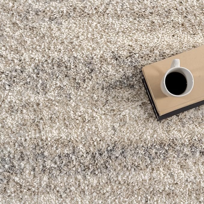 nuLOOM Brooke Shag Tasseled Area Rug - 7x9 Shag Area Rug Casual Ivory Rugs for Living Room Bedroom Dining Room Nursery