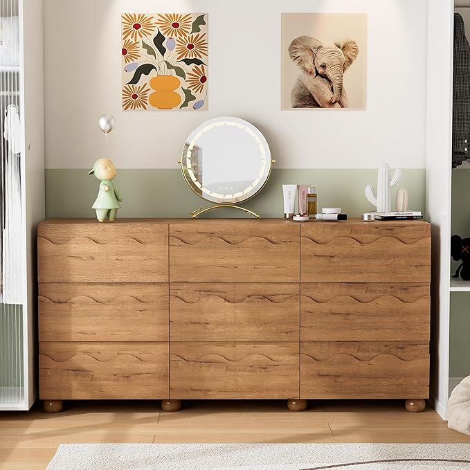 Anbuy 9 Drawers Dresser for Bedroom, Scalloped 63" Wide Modern Chest of Drawers with Hidden Handle, Wooden Dresser, Fluted Wood Closet Clothes Storage Organizer for Living Room, Hallway, Natural Oak