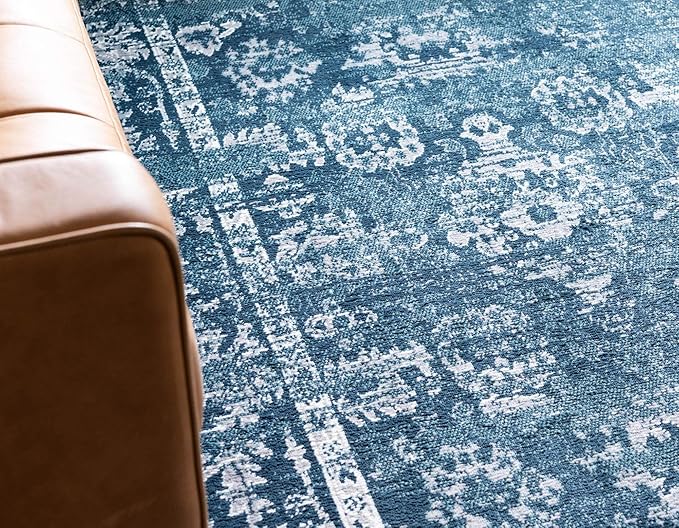Rugs.com Charleston Collection Rug – 5' x 8' Navy Blue Low-Pile Rug Perfect for Living Rooms, Large Dining Rooms, Open Floorplans