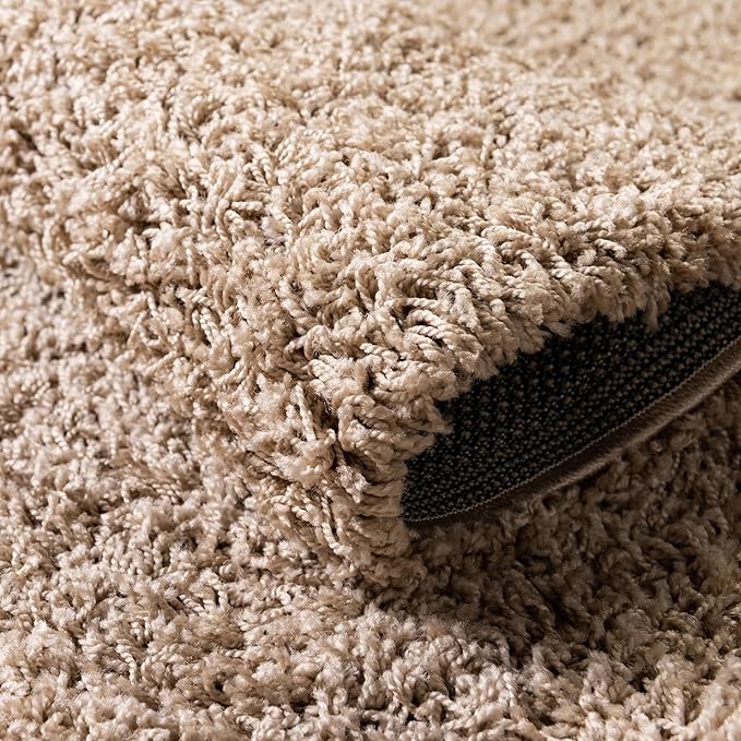 Unique Loom Solid Shag Collection Area Rug (4' Octagon, Taupe)