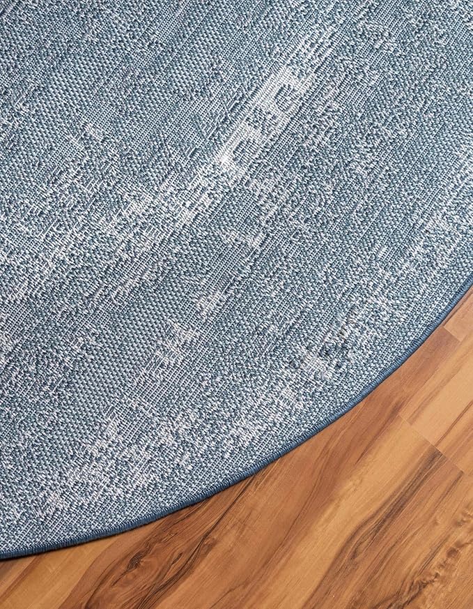 Rugs.com Charleston Collection Rug – 5 Ft Round Navy Blue Low-Pile Rug Perfect for Kitchens, Dining Rooms