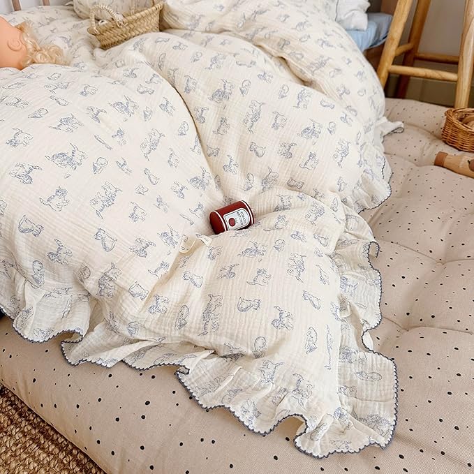 AOJIM Cute Kids Muslin Duvet Cover with Cat Patterns, 100% Cotton Toddler Comforter Cover 1 piece 47X59 inch, Ruffled Design 2-layer gauze Baby Crib Quilt Cover for Boys Girls, No Pillowcases or Quilt