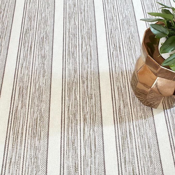 Dash & Albert Ellington Stripe Grey Machine Washable Rug, 5 X 8 Feet, Grey Stripe Pattern