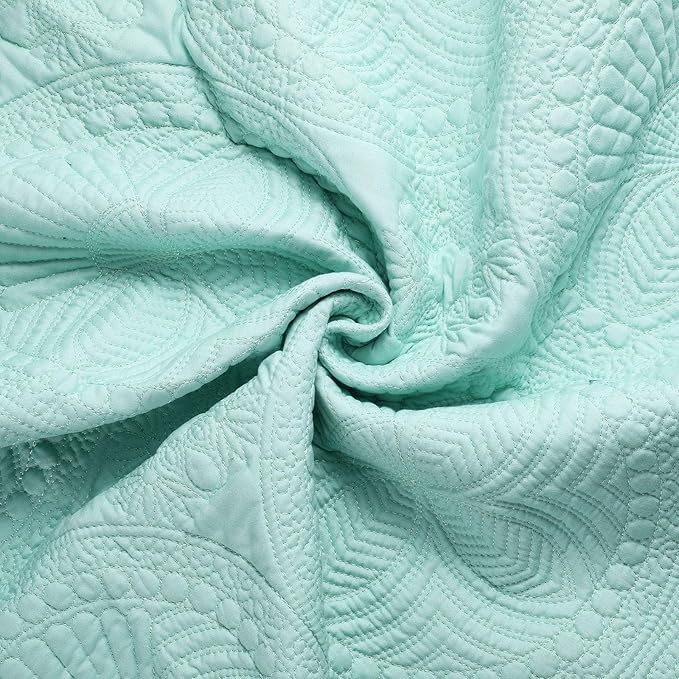 PEACELOVER Embossed Neutral Baby Quilt Durable, Lightweight Baby Blankets Four Seasons for Personlized Monogram Cotton Quilted Blanket Toddler Quilt for Boys and Girls 46x36 Inches (Green)