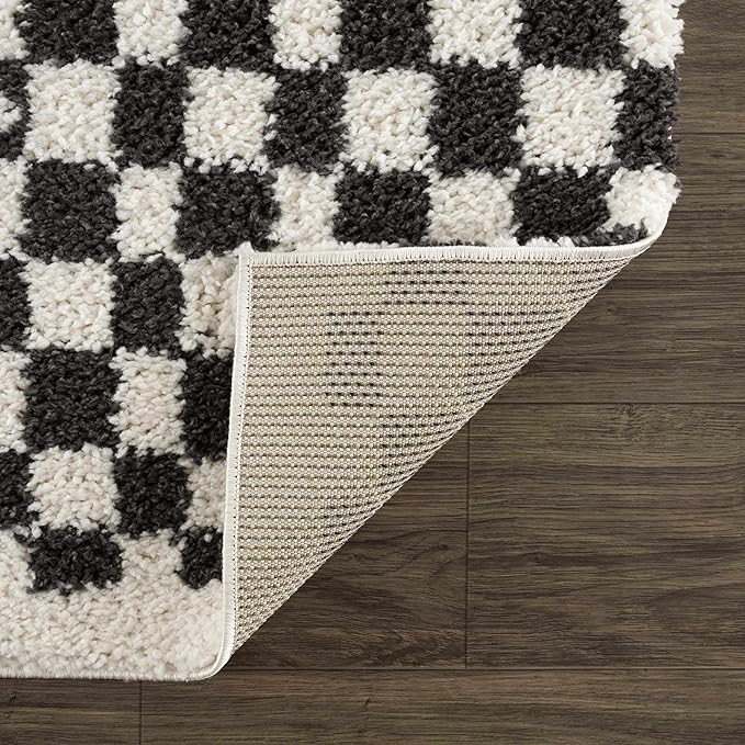 BoutiqueRugs Kieu Black and White Modern Checkered Shag Runner Rug - High Pile Fluffy Shag Carpet for Hallway, Nursery, Girls Boys Room - Black, White - 2'7" x 7'3" (2x8)