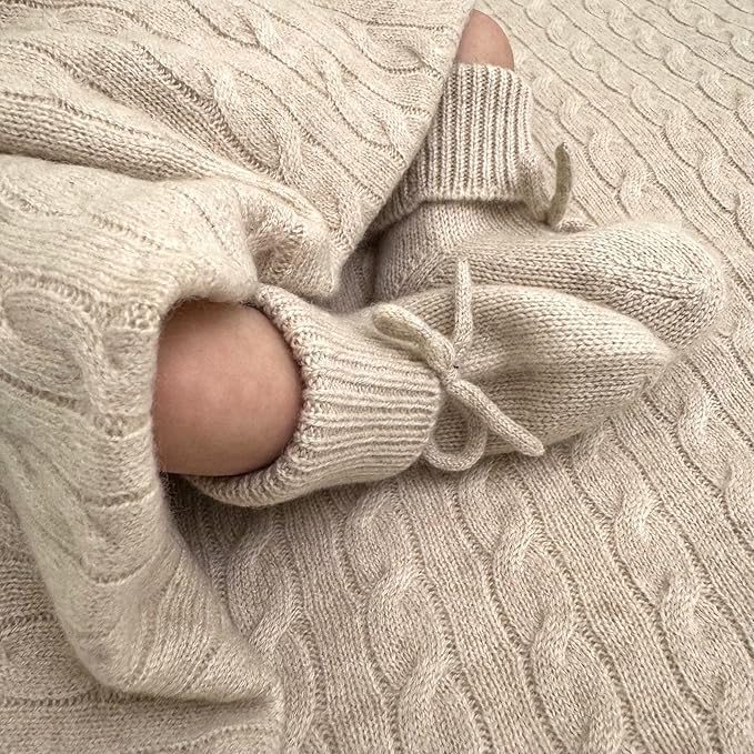 Jet&Bo BABY 100% Cashmere Baby Blanket, Beanie and Booties Gift Set Cable Knit Design in Brown Sugar – Unisex, Size 0-6 Months - Gift Box and Card Included