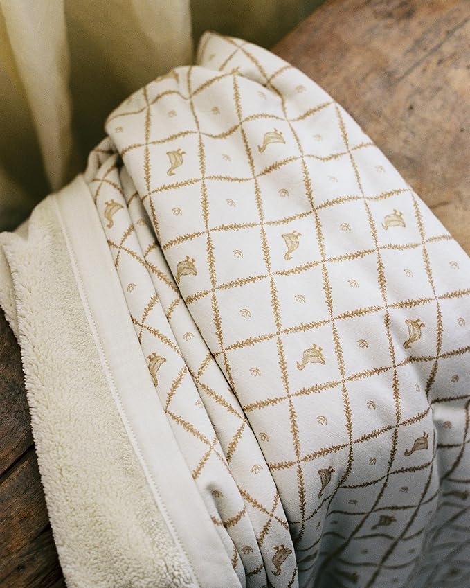 Oilo Baby Blanket, Luxury Soft Plush Chenille Backing & Turkish Cotton Jersey Print, Double Layered, 30" x 40", Rolled Jersey Edge Trim, Machine Washable, Perfect for Infant or Toddlers (Duck)