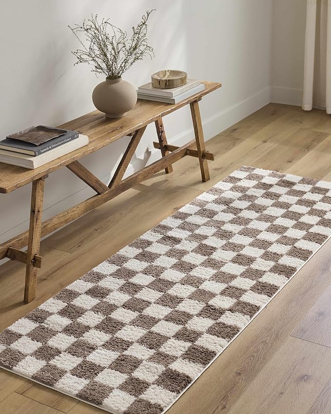 BoutiqueRugs Canika Modern Checkered Shag Runner Rug - High Pile Fluffy Shaggy Carpet for Hallway, Nursery, Playroom, Girls Boys Room - Machine Washable - Peach, Dark Brown - 2'7" x 7'3" (2x8)