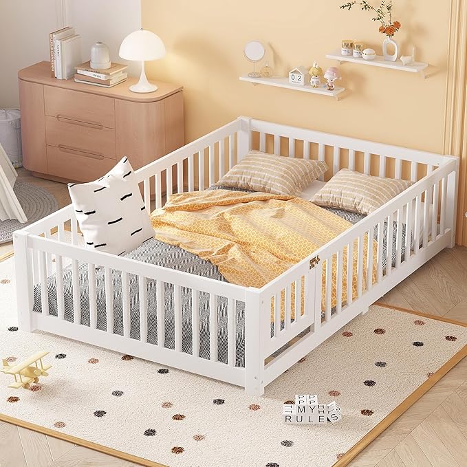 Harper & Bright Designs Full Floor Bed with Safety High Fence, Wood Montessori Bed with Door, Full Size Floor Beds with Solid Wood Support Slats for Boys, Girls, Kids, White