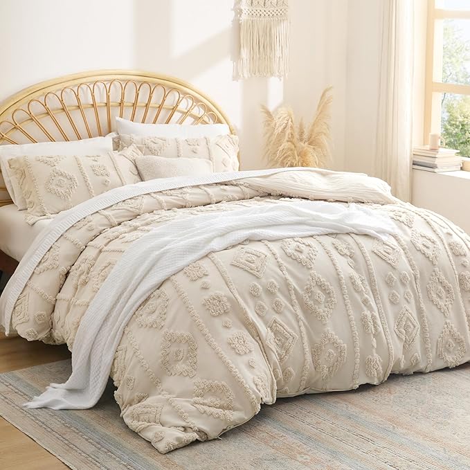 Bedsure Boho Duvet Cover Queen Size - Beige Tufted Boho Bedding, Farmhouse Shabby Chic Embroidery Bedding for All Seasons, 3 Pieces, 1 Soft Jacquard Queen Comforter Cover and 2 Pillow Shams