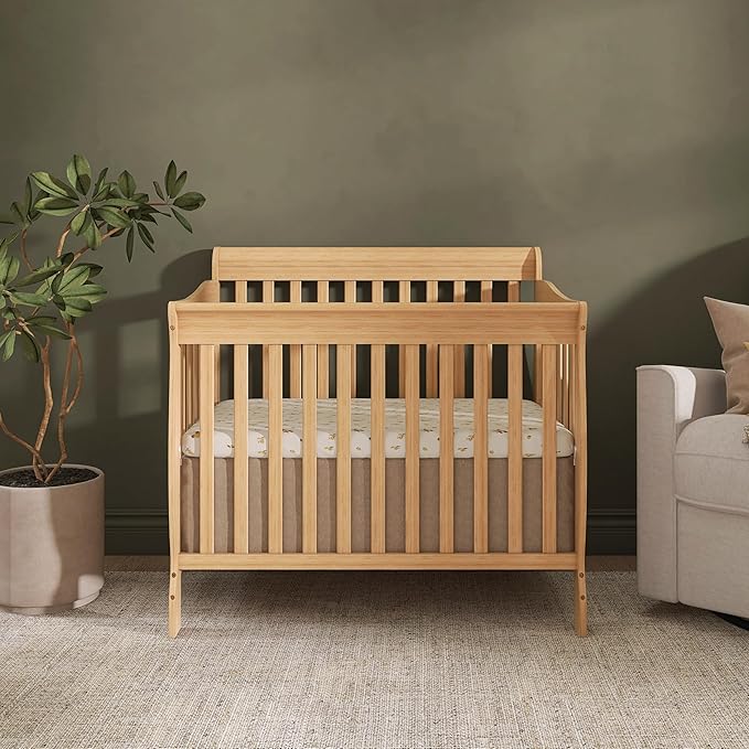 Dream On Me Aden 4-in-1 Convertible Mini Baby Crib in Natural, GreenGuard Gold & JPMA, Sustainable Pinewood, Non-Toxic Finish, 3 Mattress Heights, Converts to Mini Day & Twin-Size Bed