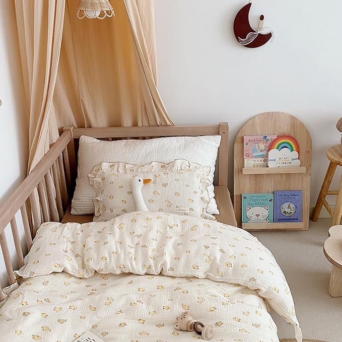 AOJIM Kids Muslin Cotton Duvet Cover with Little Yellow Duck, 1pc Super Soft Toddler Comforter Cover 2-layer Gauze, Ruffled Design Kids Duvet Protector for Girls Boys (59X79''), No Quilt or Pillowcase