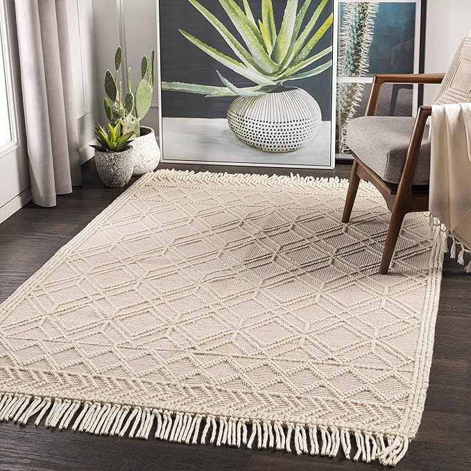 Mark&Day Wool Rugs, 2x4 Staveley Cottage Bright Pink Area Rug, Cream Pink Ivory Carpet for Living Room, Bedroom or Kitchen (2'3" x 3'9")