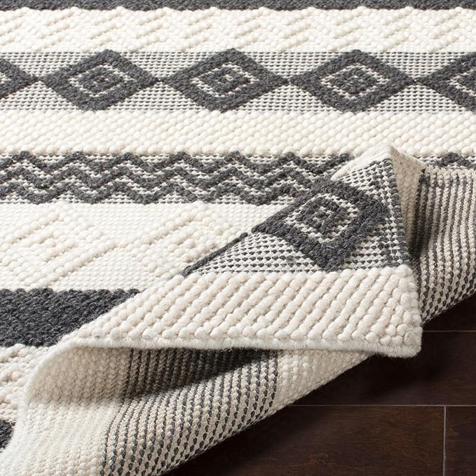 Mark&Day Wool Rugs, 5x7 Selmien Cottage Charcoal Area Rug, White Beige Black Carpet for Living Room, Bedroom or Kitchen (5' x 7'6")