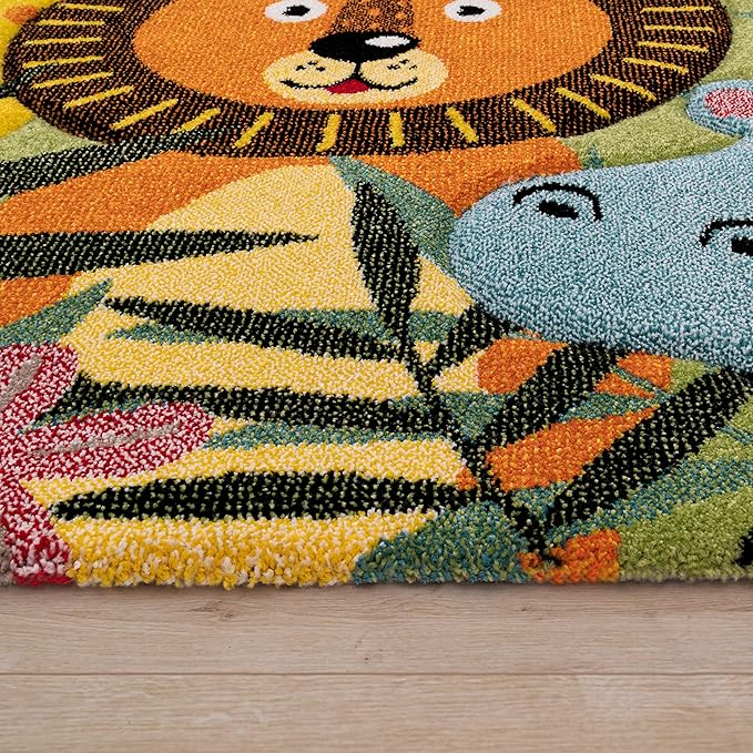 Paco Home Kids Rug with Happy Jungle Animals in Green, Size: 6'7" x 9'6"