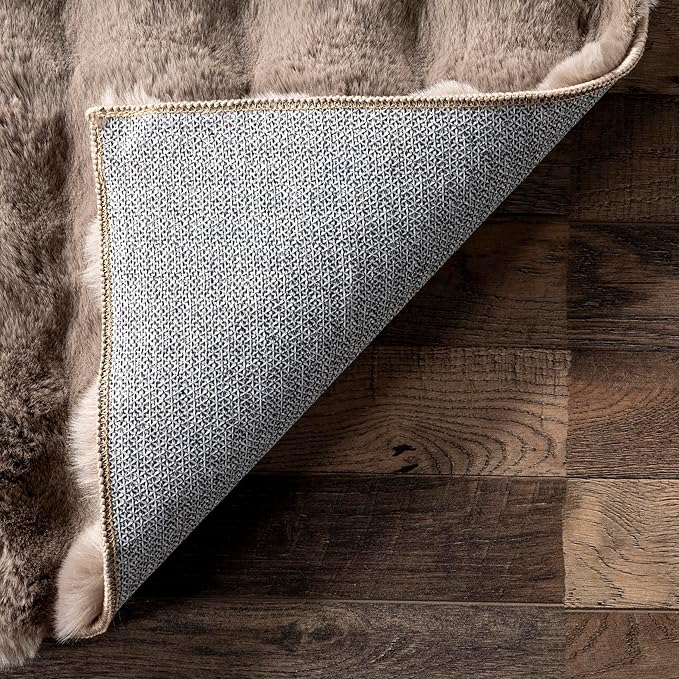 nuLOOM Jeni Taupe, 6' Round, Solid Faux Rabbit, Fluffy and Cozy, High Traffic, Stain Resistant, Easy Clean, Durable Washable Area Rug for Bedroom, Living Room, Dining, Den, Foyer, Entryway