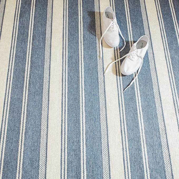 Dash & Albert Bowman Stripe Blue Machine Washable Rug, 4 X 6 Feet, Blue Stripe Pattern