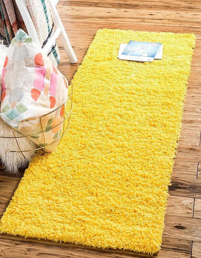 Unique Loom Solid Shag Collection Area Rug (2' 6" x 16' 5" Runner, Tuscan Sun Yellow)